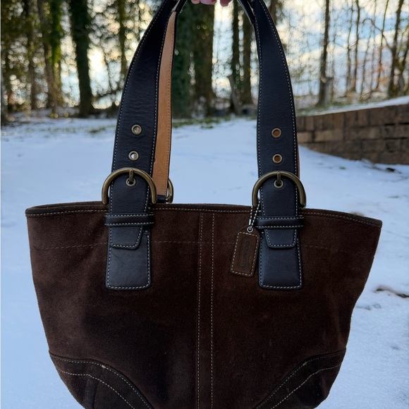 Coach Handbags - 2000s Coach Soho Suede Shoulder Bag